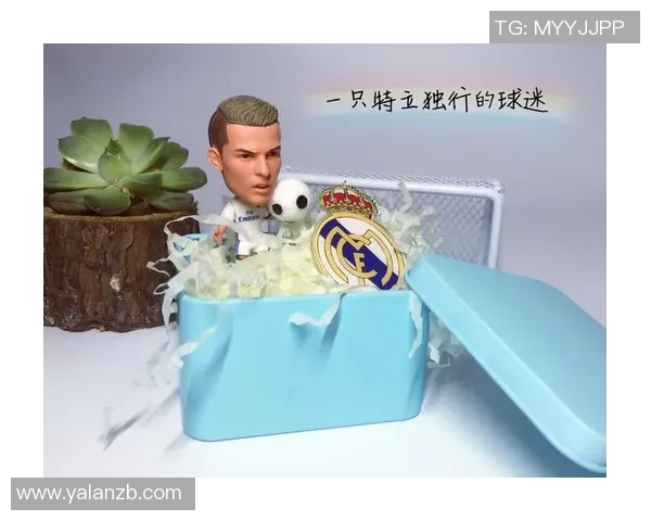 足球明星人物手办精美展示收藏与欣赏的完美结合 足球明星人物手办精美展示收藏与欣赏的完美结合