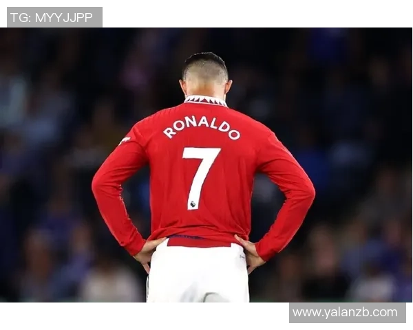 追寻足球巨星C罗的精神力量与奋斗历程探讨 追寻足球巨星C罗的精神力量与奋斗历程探讨